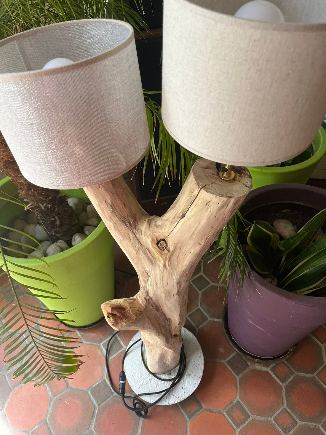 Idées cadeaux en bois pour toutes les occasions — Offrez de la lumière !