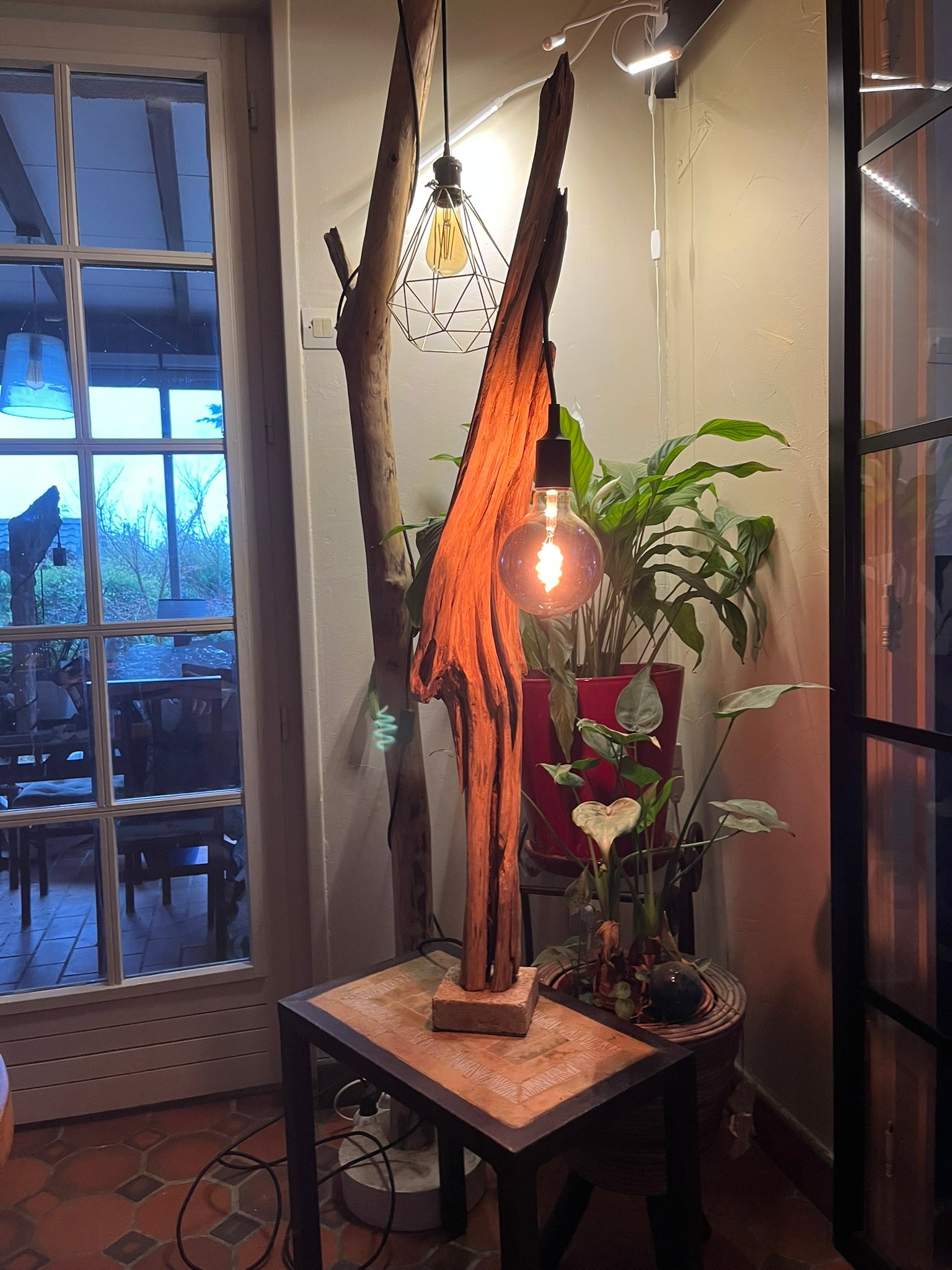 Lampe en bois – Luminaire déco naturelle fait main – Lampe artisanale