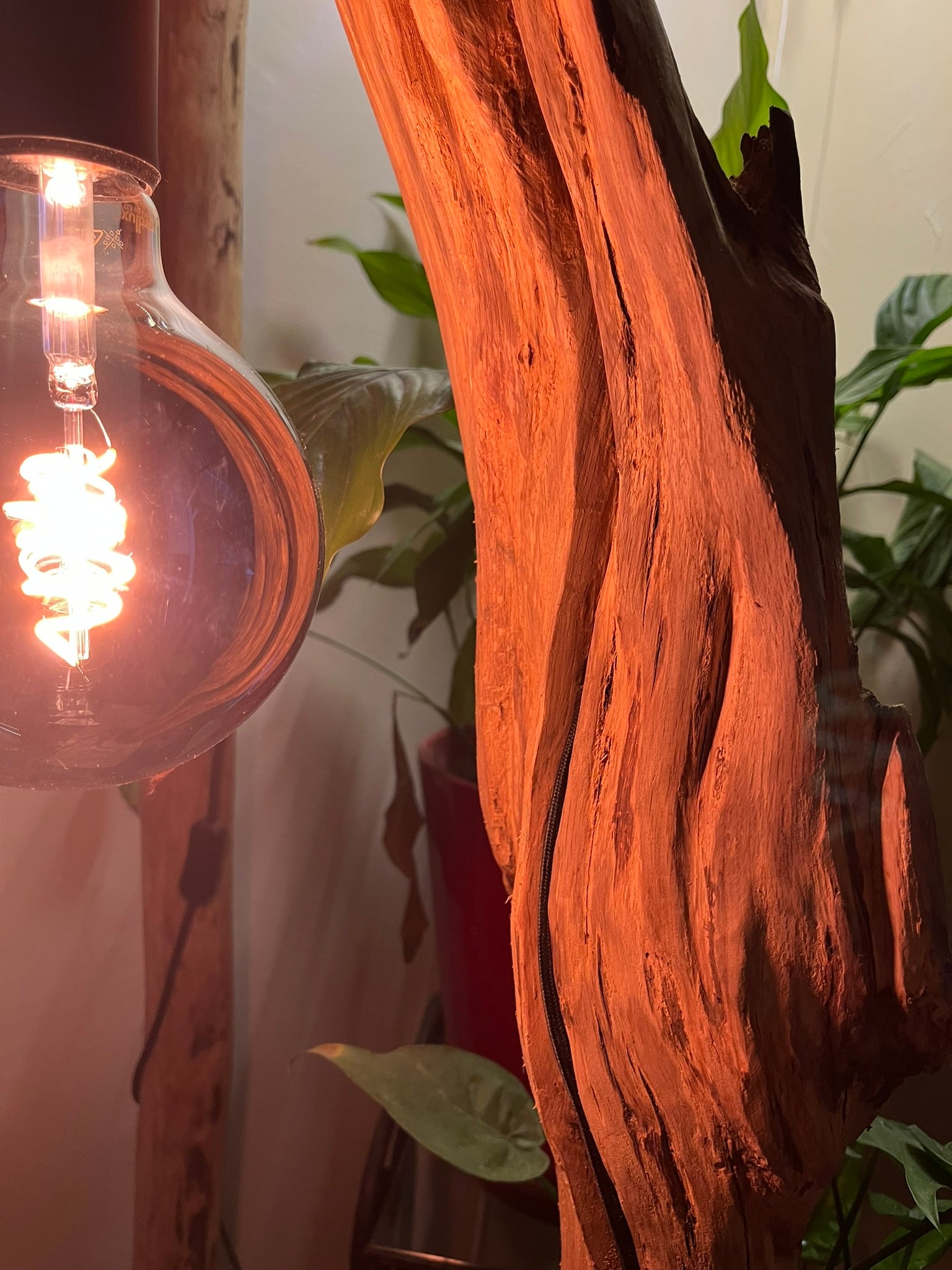 Lampe en bois – Luminaire déco naturelle fait main – Lampe artisanale