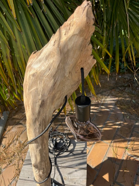 Lampe en bois – Luminaire déco naturelle fait main – Lampe artisanale