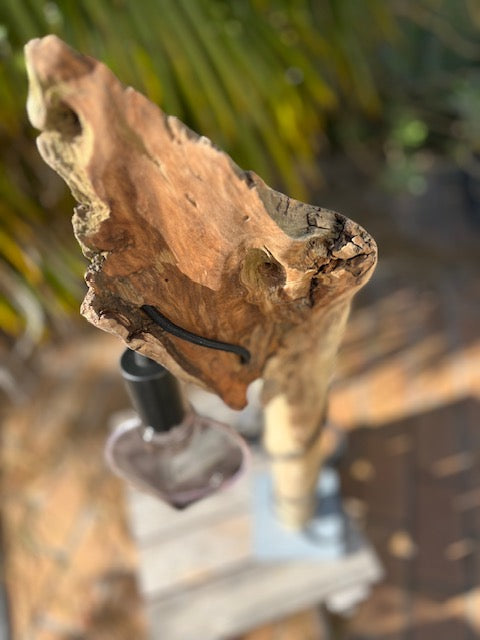 Lampe en bois – Luminaire déco naturelle fait main – Lampe artisanale