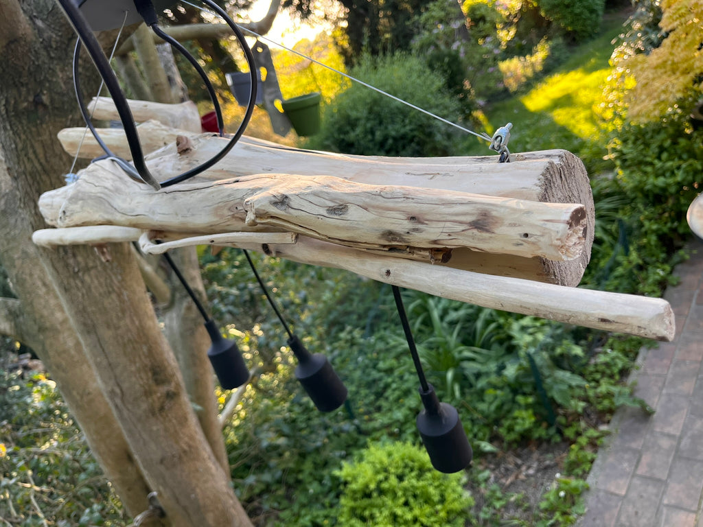 Suspension bois flotté 3 ampoules – Luminaire artisanal nature – Plafonnier rustique chic – Éclairage design bois massif