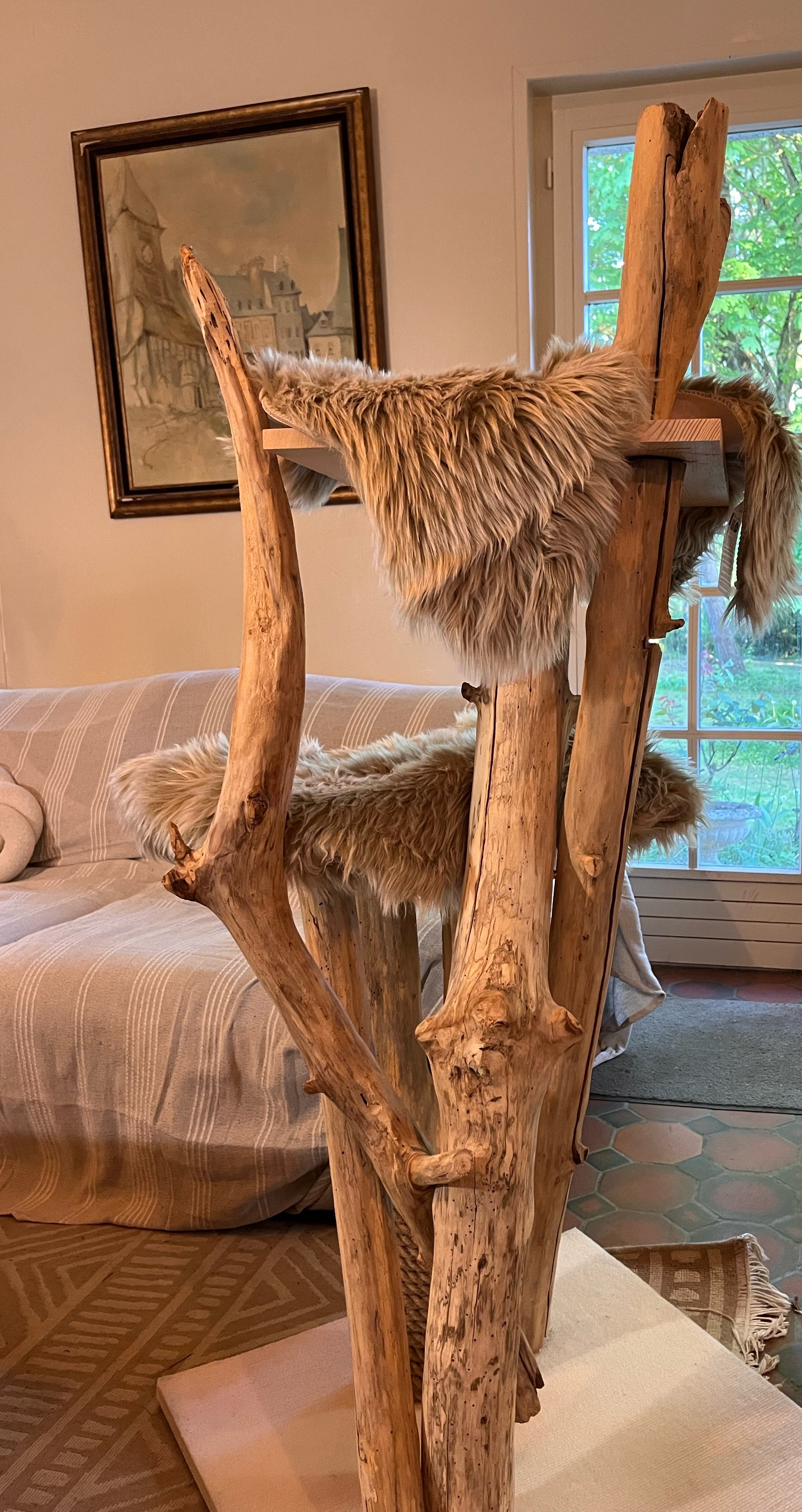 Arbre à Chats Bois 2 à 4 plateaux Fait Main  – Griffoir et Plateformes Douillettes – Mobilier Chat Unique