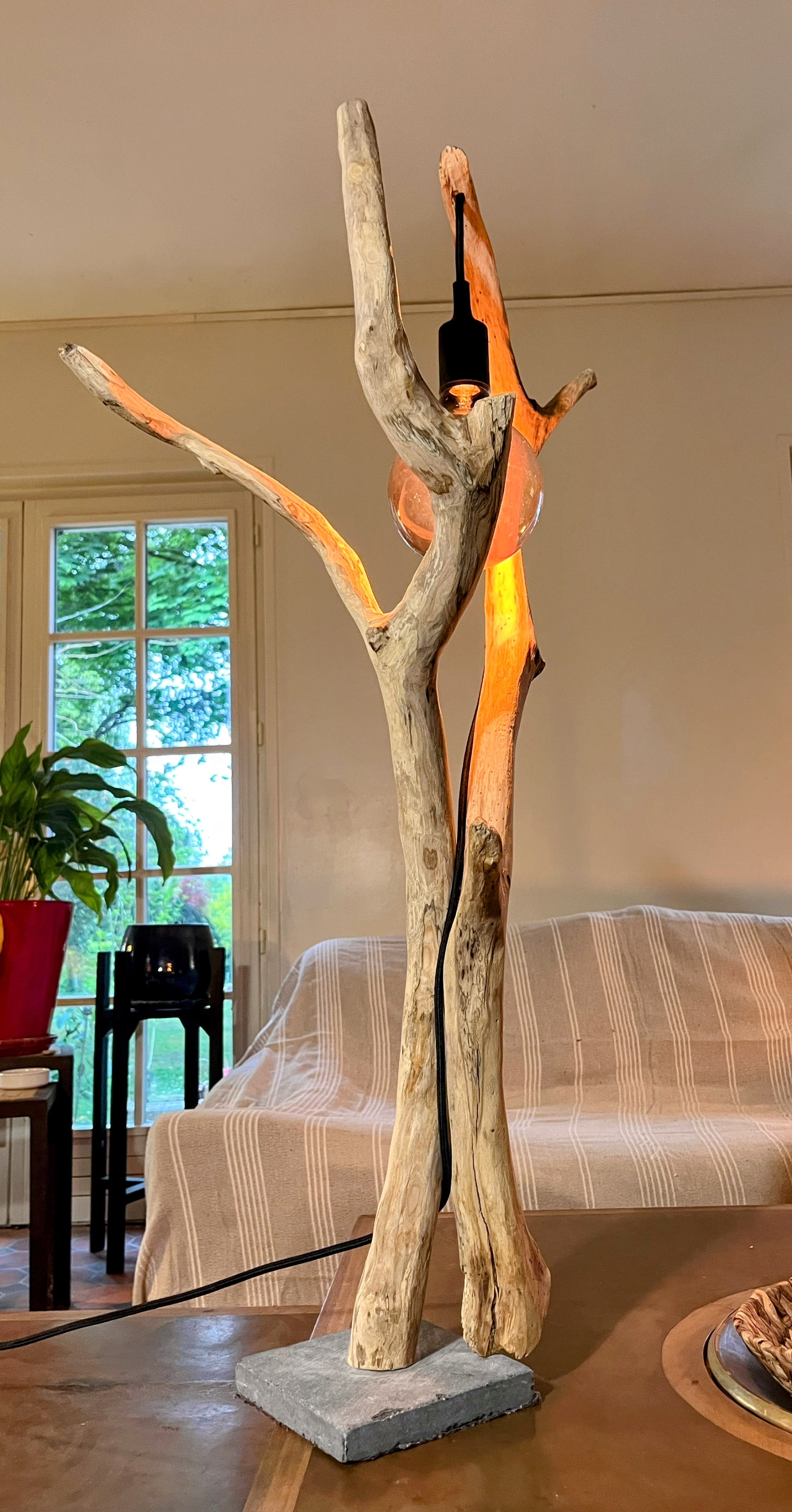 Lampe bois artisanale - Sculpture lumineuse - Décoration naturelle - Fait main France