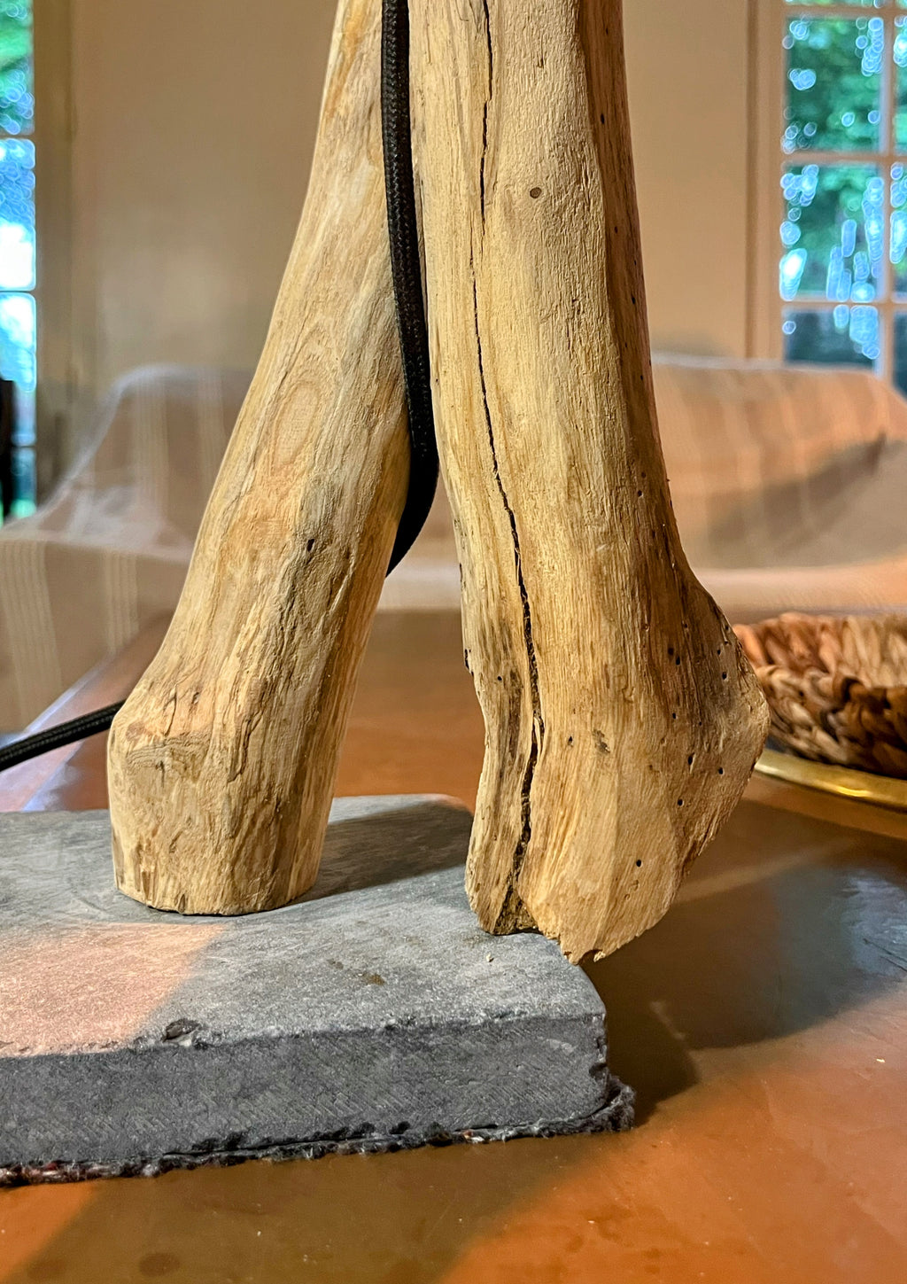 Lampe bois artisanale - Sculpture lumineuse - Décoration naturelle - Fait main France