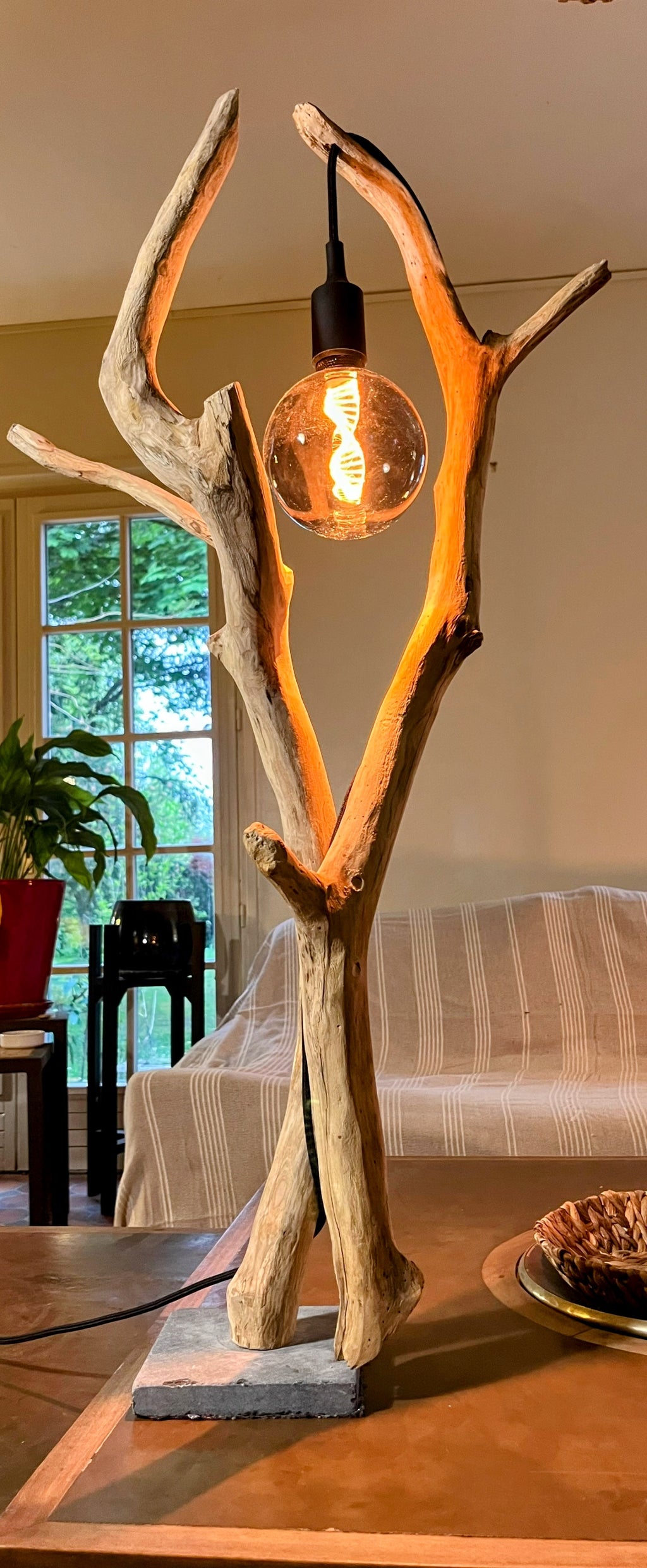 Lampe bois artisanale - Sculpture lumineuse - Décoration naturelle - Fait main France