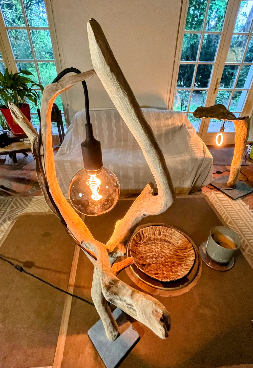 Lampe bois artisanale - Sculpture lumineuse - Décoration naturelle - Fait main France
