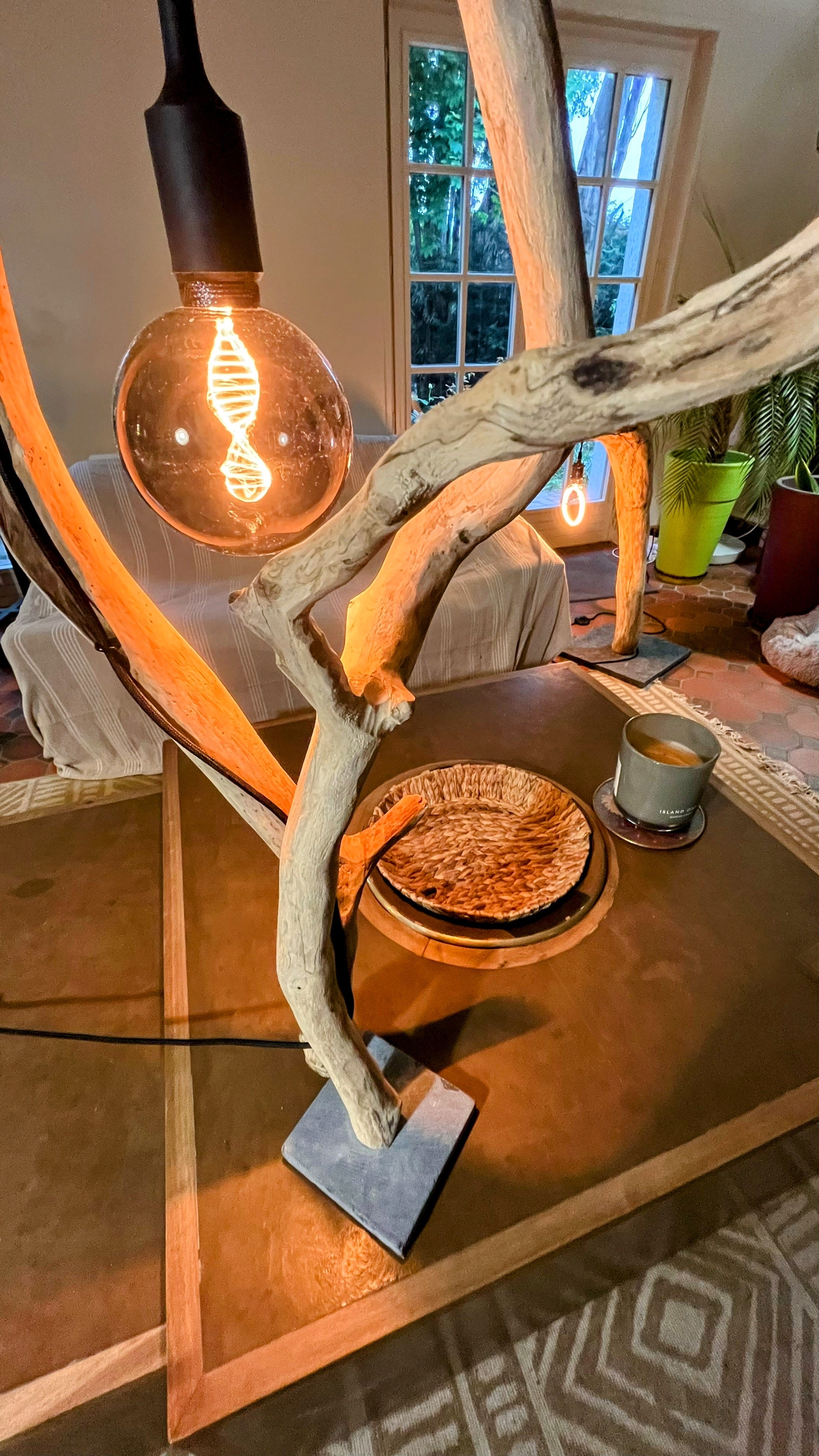 Lampe bois artisanale - Sculpture lumineuse - Décoration naturelle - Fait main France