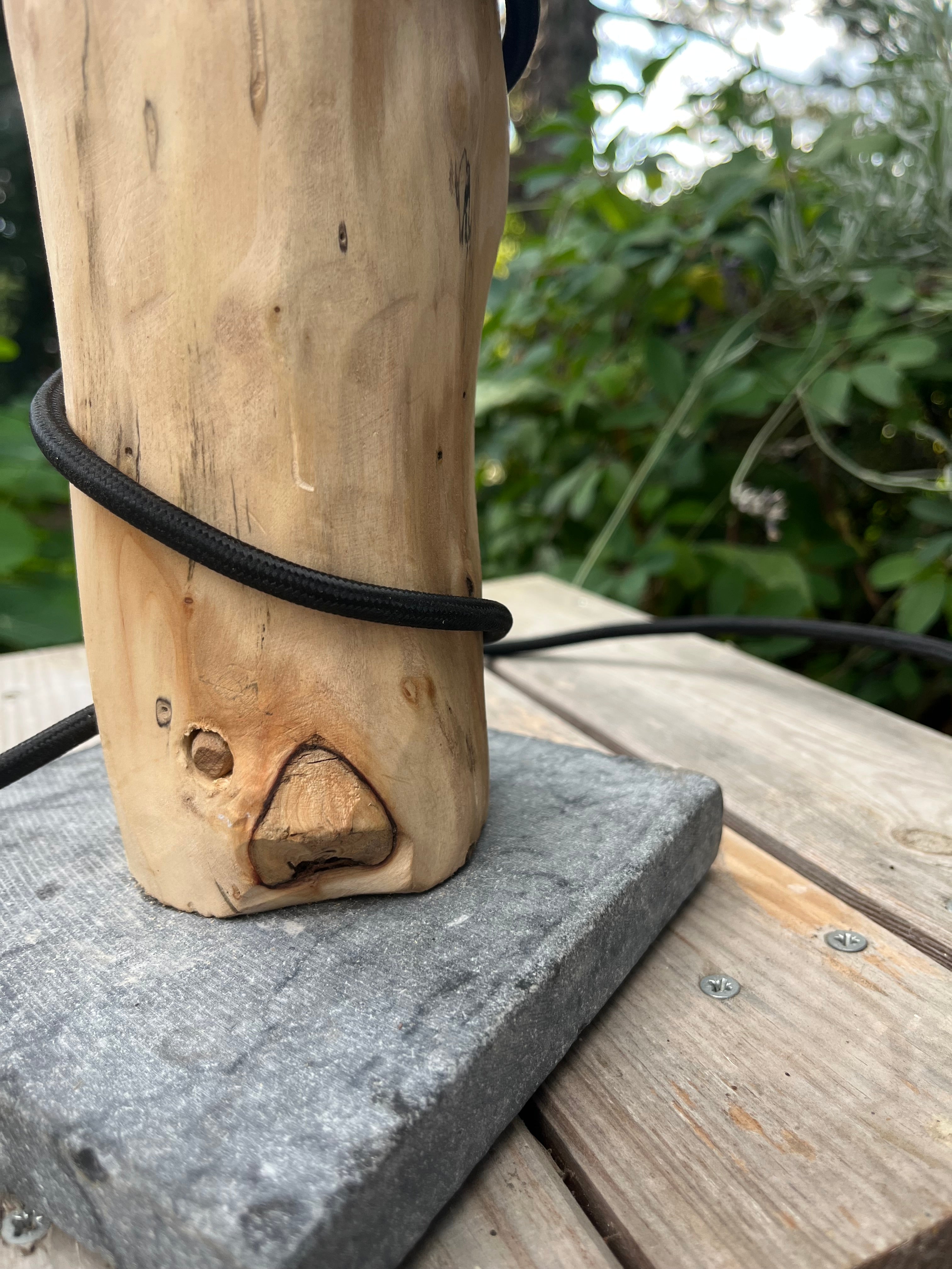 Lampe en bois – Luminaire déco naturelle fait main – Lampe artisanale design