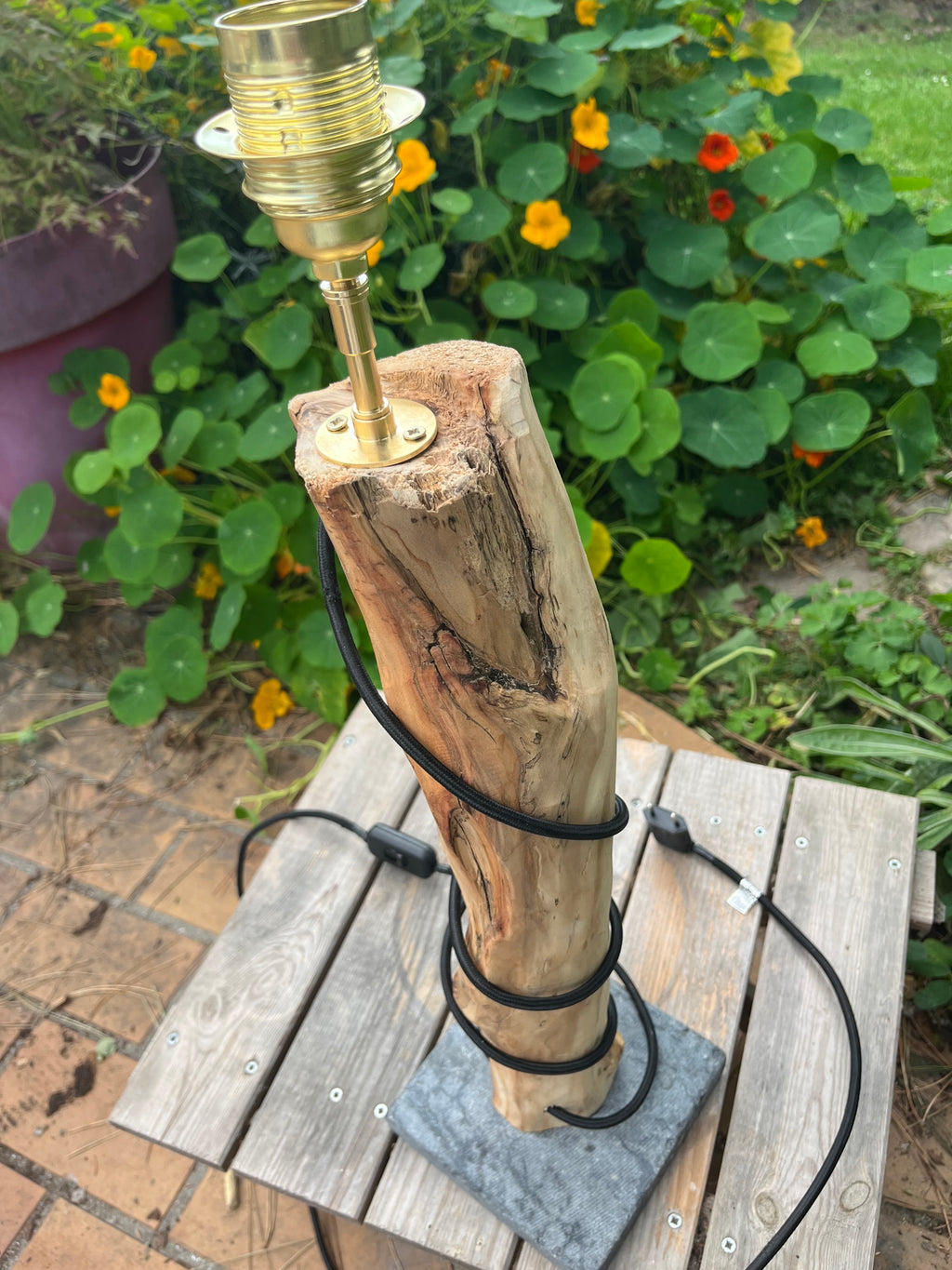 Lampe en bois – Luminaire déco naturelle fait main – Lampe artisanale design