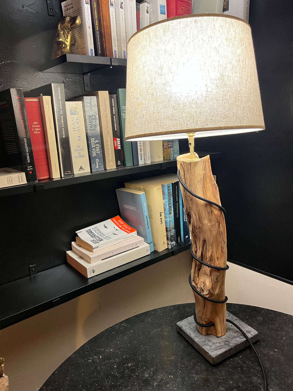Lampe en bois – Luminaire déco naturelle fait main – Lampe artisanale design