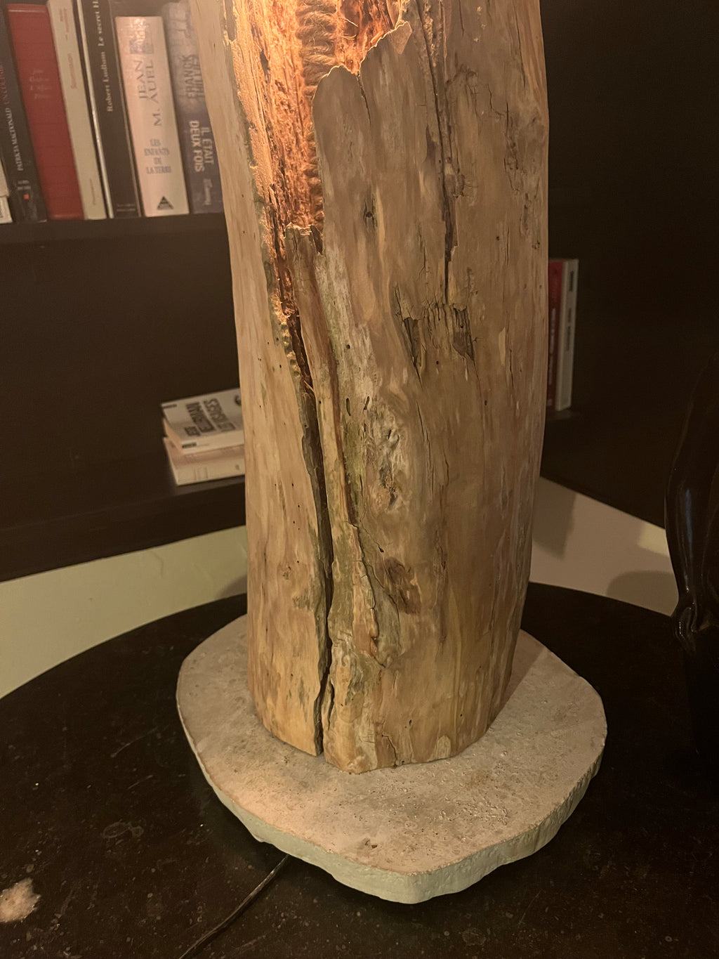 Lampadaire en bois artisanal – Luminaire naturel design