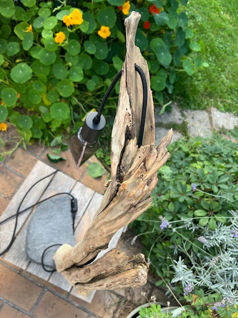 Lampe en bois – Luminaire déco naturelle fait main – Lampe artisanale